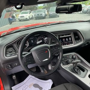 صورة مصغرة 34 لـ 2022 Dodge CHALLENGER SXT