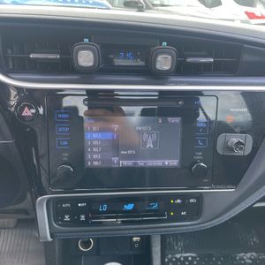 2017 Toyota COROLLA SE 照片 35