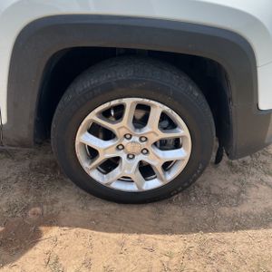 2018 JEEP RENEGADE LATITUDE — миниатюра 20