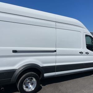 FORD TRANSIT 350 HD - 9