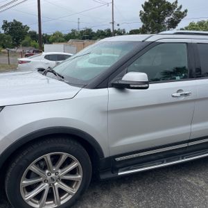 FORD EXPLORER LIMITED - 2