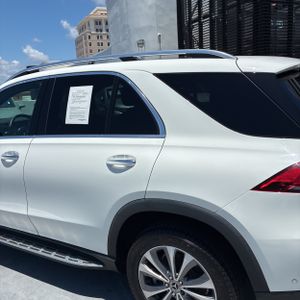صورة 6 لـ 2022 Mercedes-BENZ GLE