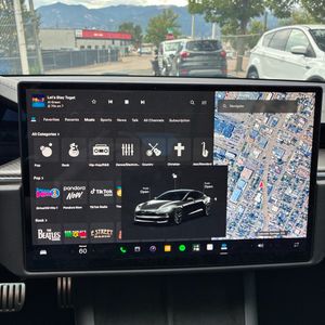 2021 Tesla MODEL S PLAID 照片 37