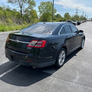 FORD TAURUS SEL - 8
