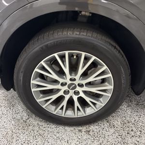2024 Genesis GV80 2.5T — миниатюра 17