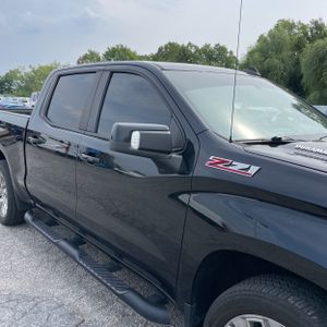صورة 9 لـ 2020 Chevrolet SILVERADO 1500 RST