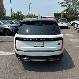 صورة 6 لـ 2023 LAND Rover RANGE ROVER P400 SE