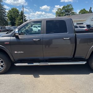 2022 RAM 2500 LARAMIE photo 4
