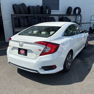 صورة 8 لـ 2019 Honda CIVIC LX