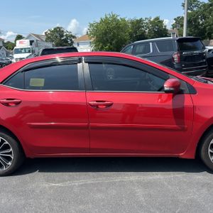 2015 Toyota COROLLA S PLUS thumbnail 11