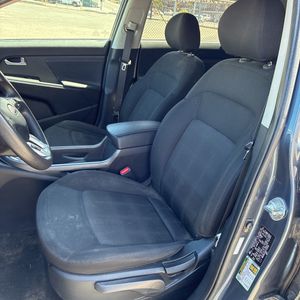 صورة مصغرة 31 لـ 2012 KIA SPORTAGE LX