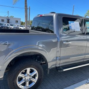 FORD F-150 XLT - 8
