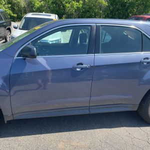 CHEVROLET EQUINOX LS - 4