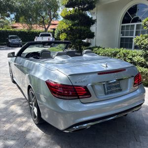 MERCEDES-BENZ E-CLASS - 5