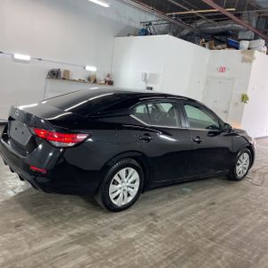 NISSAN SENTRA S - 10