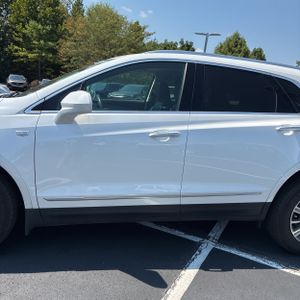 2017 Cadillac XT5 LUXURY — фото 4