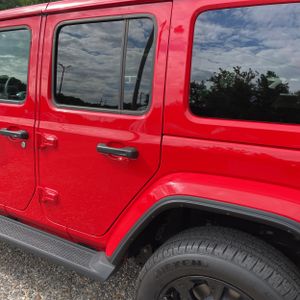 صورة 6 لـ 2025 JEEP WRANGLER 4XE SAHARA 4XE