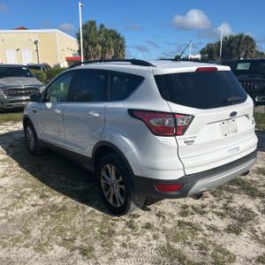 FORD ESCAPE SE - 5