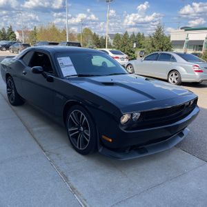 DODGE CHALLENGER SRT8 CORE - 9