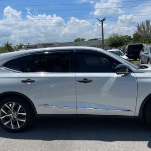 صورة 10 لـ 2022 Acura MDX W/TECH