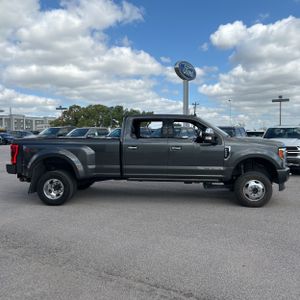 FORD F-350 SUPER DUTY PLATINUM - 10
