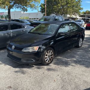 صورة 1 لـ 2011 Volkswagen JETTA SE
