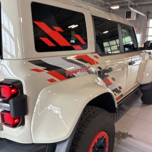 FORD BRONCO - 9