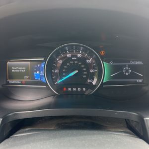 صورة مصغرة 39 لـ 2017 FORD EXPLORER XLT