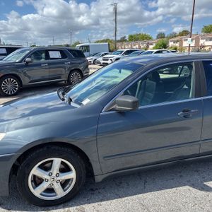 HONDA ACCORD EX W/LEATHER - 2