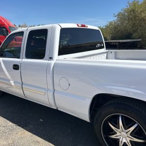 صورة 6 لـ 2005 Chevrolet SILVERADO 1500 LS