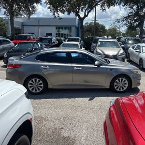 2017 KIA OPTIMA EX 照片 10