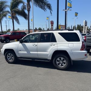TOYOTA 4RUNNER - 3