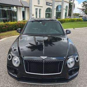 صورة 15 لـ 2019 Bentley BENTAYGA V8