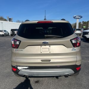 FORD ESCAPE SE - 7