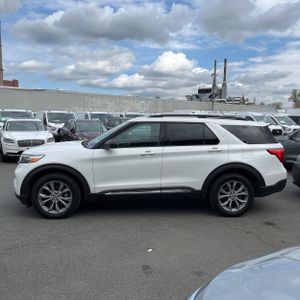 FORD EXPLORER XLT - 3