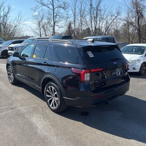 FORD EXPLORER ST-LINE - 5