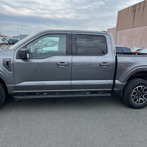 FORD F-150 XLT - 4