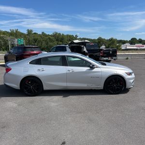 2018 Chevrolet MALIBU LT — фото 10