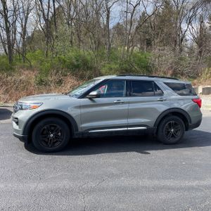 FORD EXPLORER XLT - 3