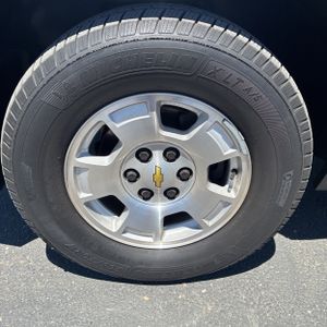 صورة مصغرة 17 لـ 2013 Chevrolet SUBURBAN LT