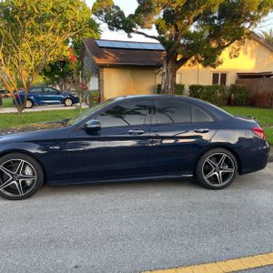 صورة 3 لـ 2018 Mercedes-BENZ C-CLASS AMG