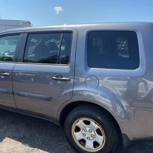 2015 Honda PILOT LX — фото 6