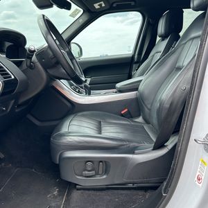 2019 LAND Rover RANGE ROVER SPORT HSE — миниатюра 32