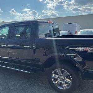 FORD F-150 LARIAT - 5