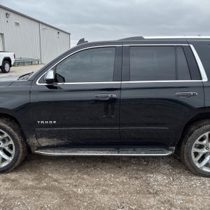 CHEVROLET TAHOE PREMIER - 4