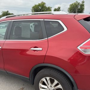 صورة 6 لـ 2015 Nissan ROGUE SV