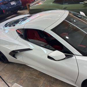 CHEVROLET CORVETTE STINGRAY - 10