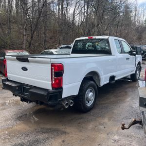 FORD F-350 SUPER DUTY XL - 8