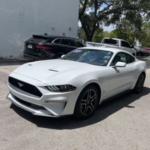 FORD MUSTANG ECOBOOST - 1