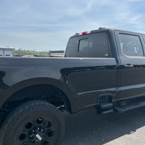 FORD F-350 SUPER DUTY LARIAT - 9